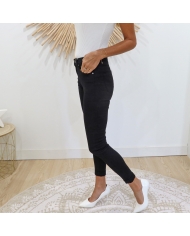 Jean slim femme – détail taille semi-haute