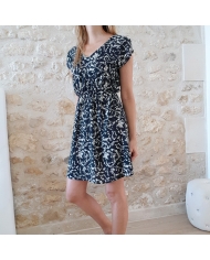 Robe Lia