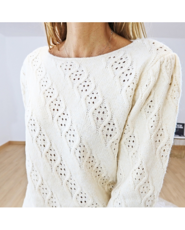 Pull Yasmine Garcia
