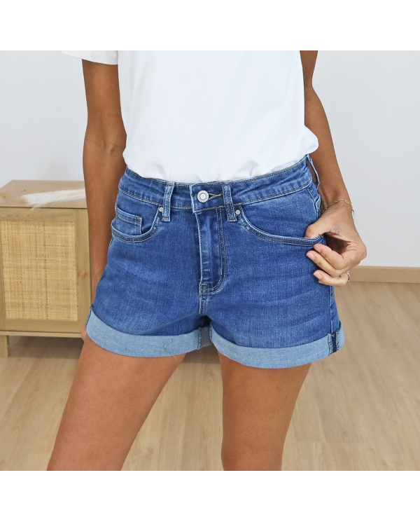 Short Martina