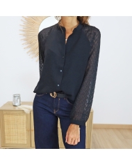 Chemisier noir femme Pleate – détail voile manches transparentes