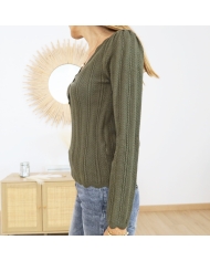 Pull kaki chic femme – coupe féminine ajustée