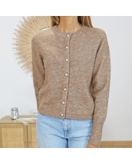 Gilet caramel femme Kaniel – détail boutons argentés