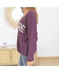 Pull oversize violet femme – détail manches et mailles fantaisie