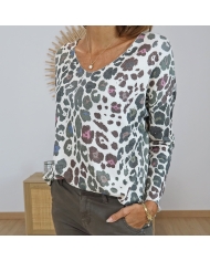 T-shirt léopard kaki et beige – imprimé sur fond écru