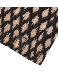 Foulard noir et taupe – détail tissu polyester fluide