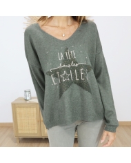 Pull femme kaki étoile – vue de face coupe droite