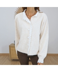 Gilet femme Gloria beige clair – vue de face coupe droite