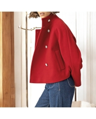 Caban femme rouge – look porté avec jean slim