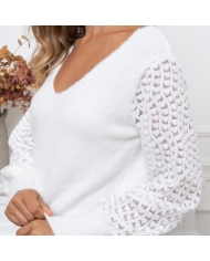 Pull Naélie blanc – manches semi-transparentes à imprimé cœurs