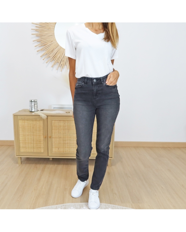 Jean Kamaris – détail taille haute et poches avant