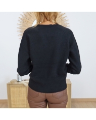 pull noir femme coupe droite vue de dos