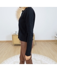 Gilet femme Kaniel noir – détail maille et texture