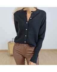 Gilet femme Kaniel noir – détail maille et texture