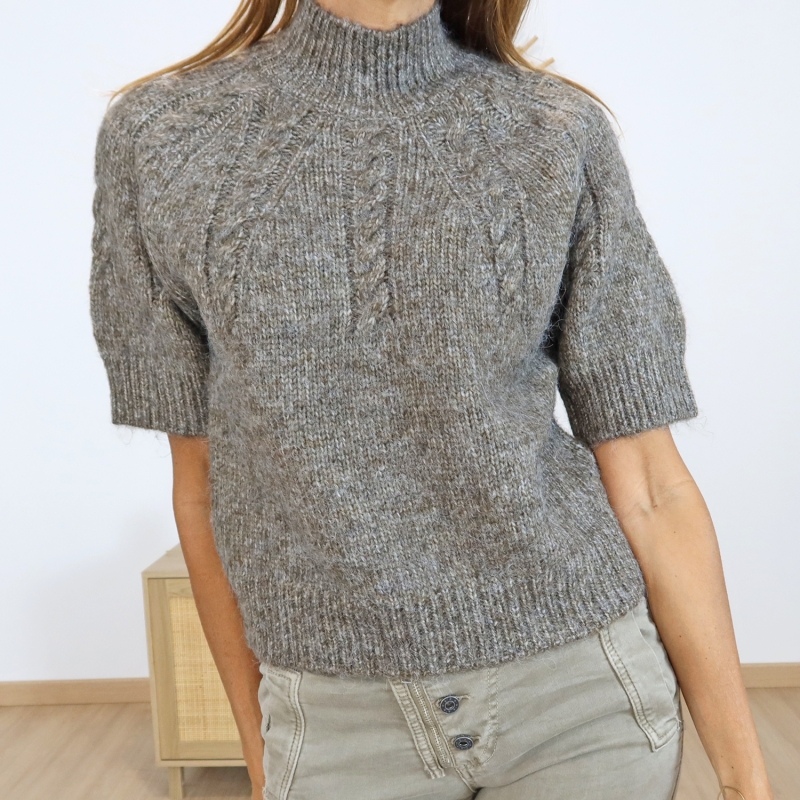 Pull femme KACUBA Kaffe – vue de face col cheminée brun