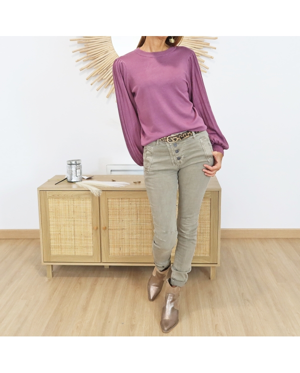 Pull femme KALONE – look avec jean Vic taupe & bottines Giovanna