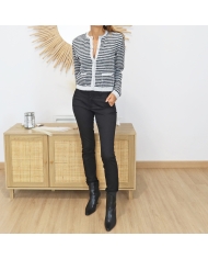 Gilet KAELLERY – look avec jean KELLY noir & bottines HARMONY