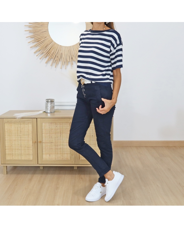 Jean femme marine – coupe slim confortable