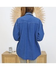 Chemise en jean femme – vue de dos coupe droite