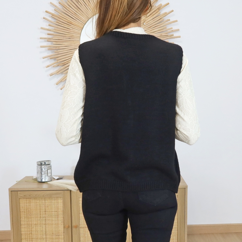 Gilet noir col V – vue de dos