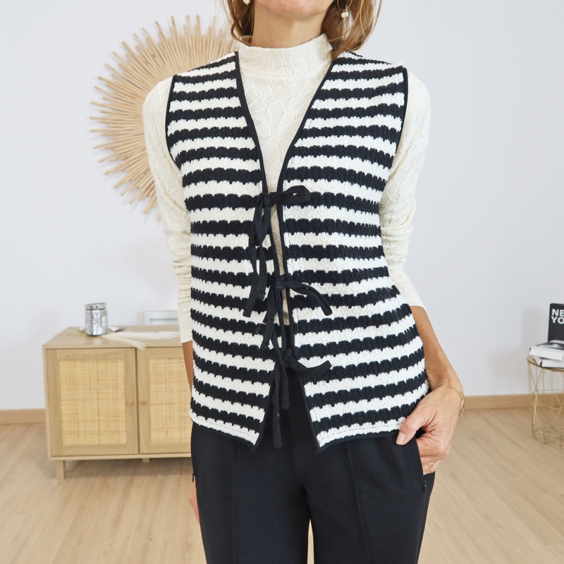 Gilet sans manches 100% coton – texture & motif