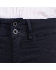 Détail taille haute + double bouton