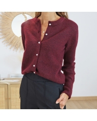 Look gilet Kaniel bordeaux porté