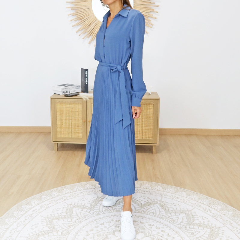 robe plissée femme élégante