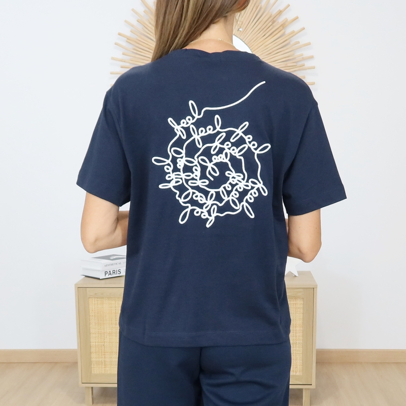 t-shirt femme broderie graphique dos