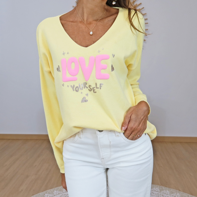 pull femme jaune love yourself