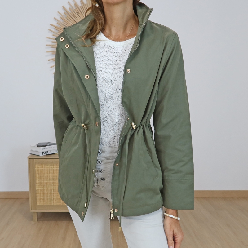 veste kaki femme look casual chic