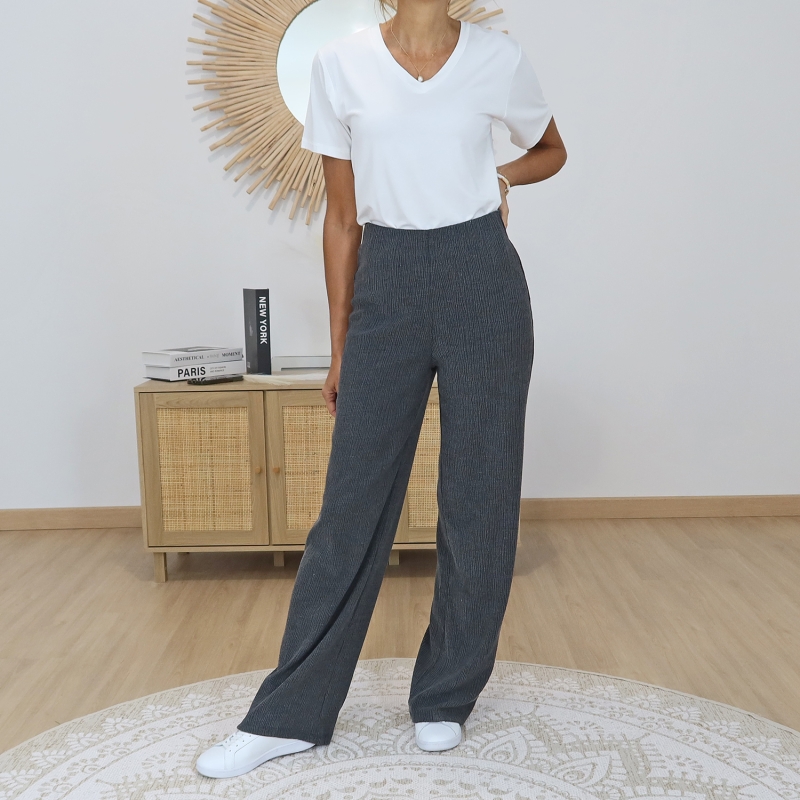 pantalon austin femme détail matière gaufrée