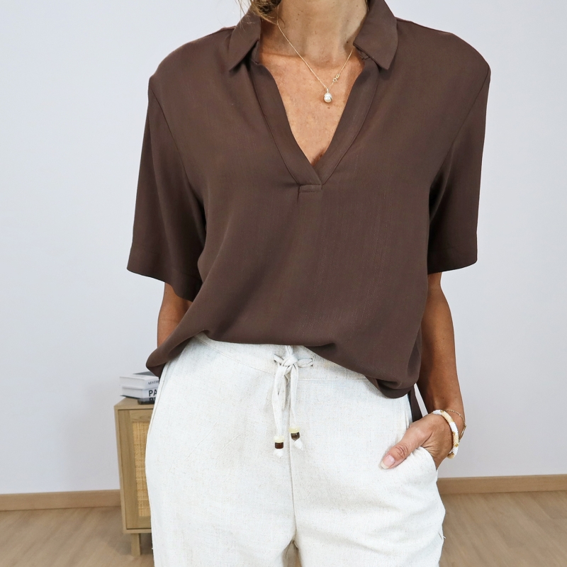 blouse amora tiffosi marron fluide portée