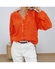 chemisier blossy orange broderie relief porté