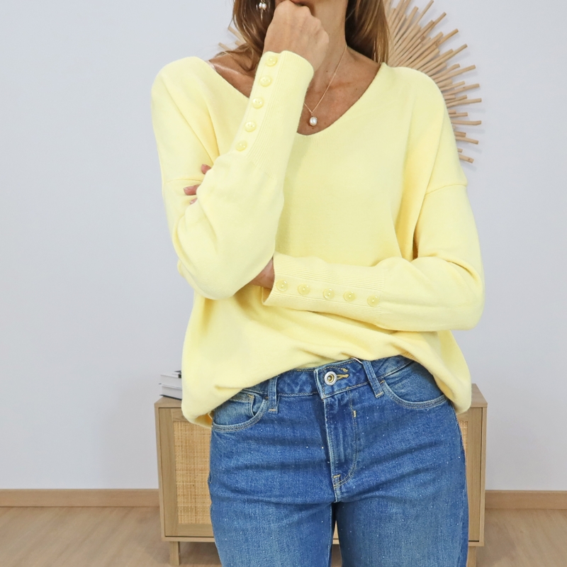 pull fanta jaune vue face