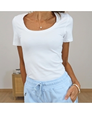 t-shirt gemili blanc col rond porté
