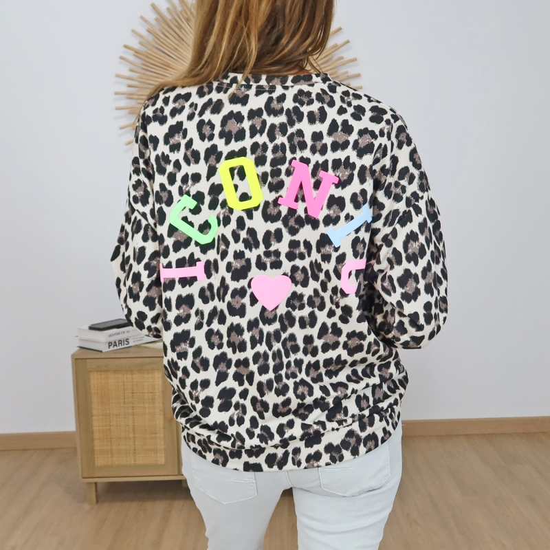 sweat léopard femme détail dos