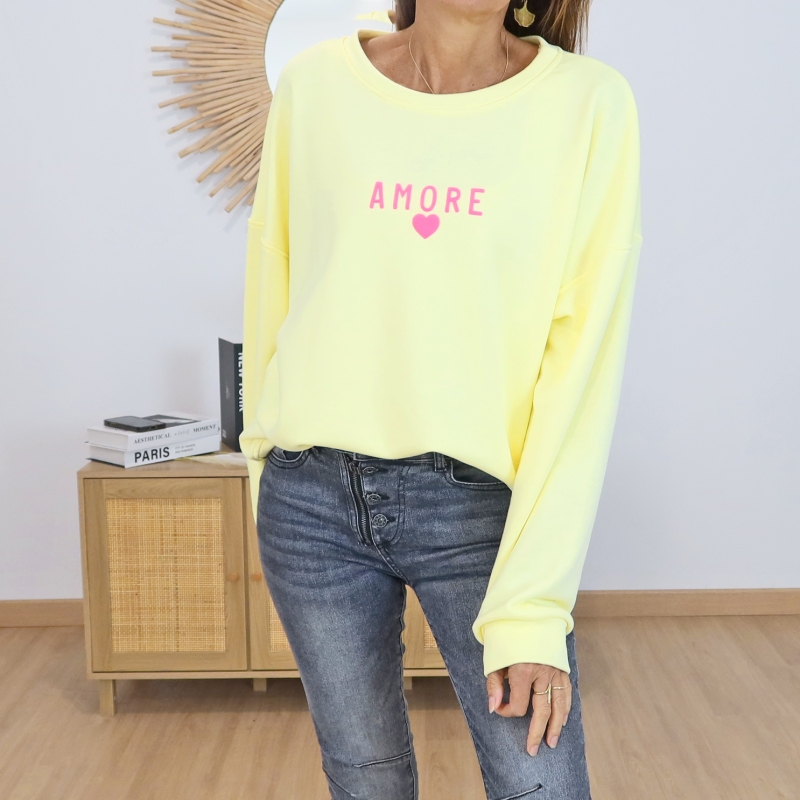 sweat amore detail inscription rose