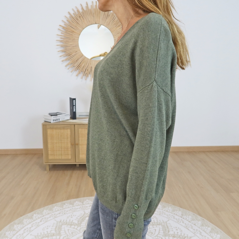 pull kaki femme tenue moderne