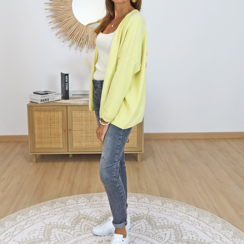 gilet jaune femme look casual