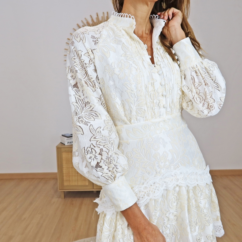robe blanche chic femme portee
