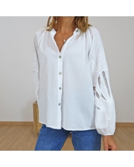 blouse blanche femme broderie manches détail