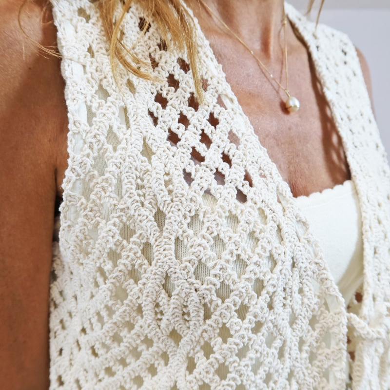 gilet sans manches femme crochet détail