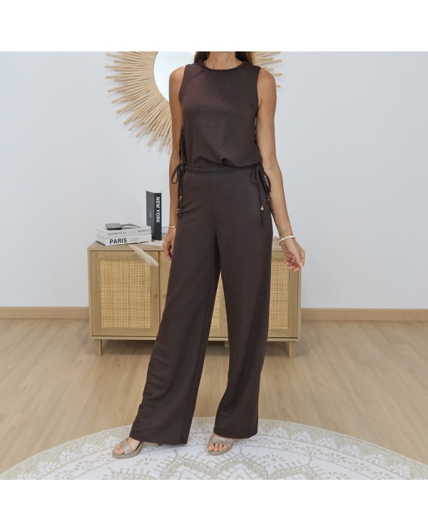 top bresha porté avec pantalon assorti