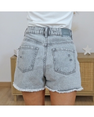 short femme gris dos poches