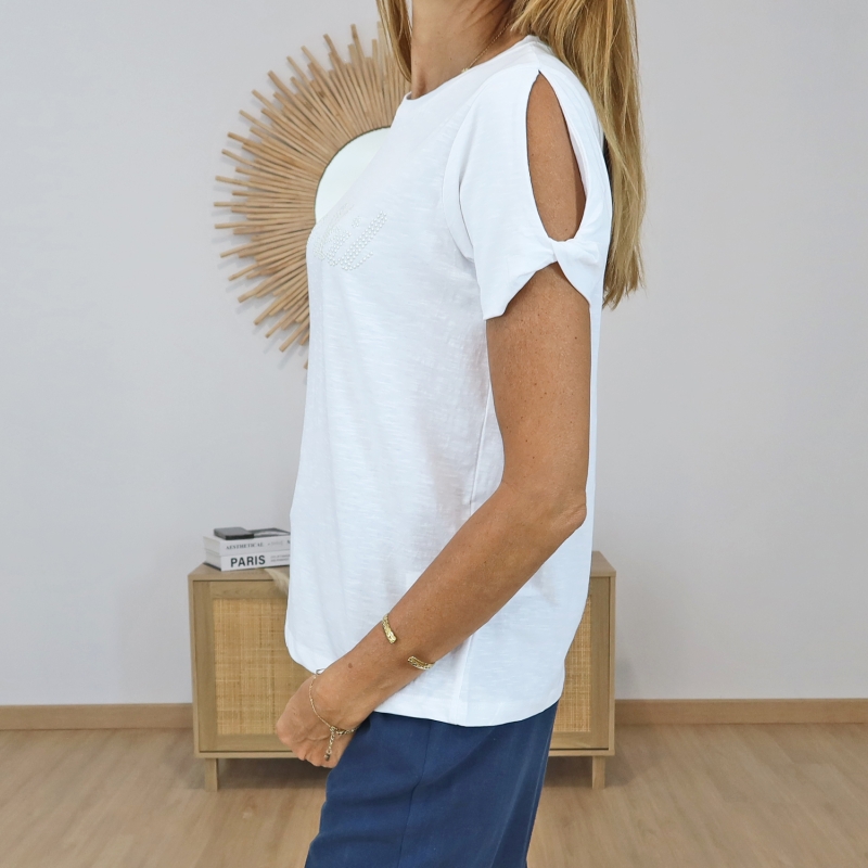 t shirt coton blanc detail inscription relief