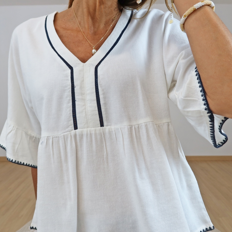 blouse liseré marine détail