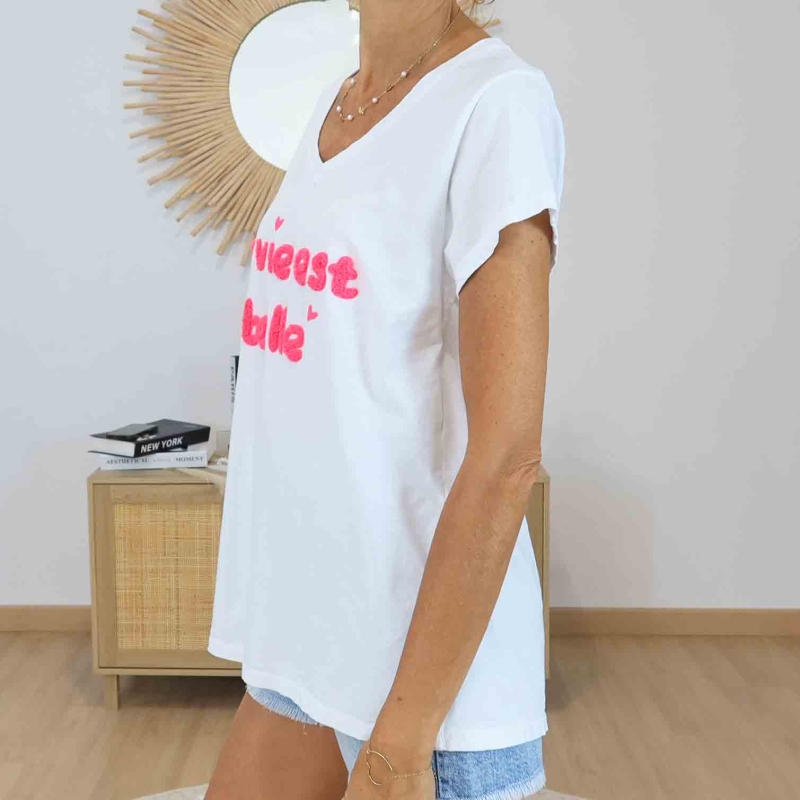 T-shirt femme inscription relief bouclette rose fluo