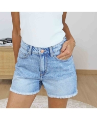 Short denim bleu clair été femme