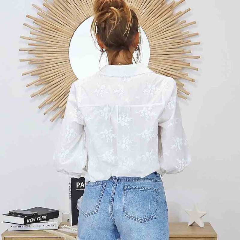 Chemise brodée blanc cassé femme LOUISA